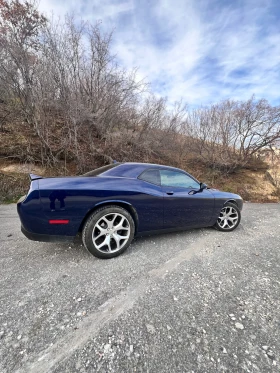 Dodge Challenger Dodge Challenger SXT+ 3.6 V6 / 305 к.с. / ZF 8-сте, снимка 7