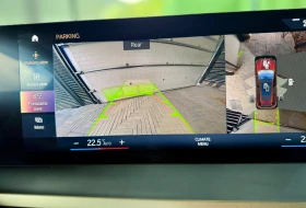 BMW iX xDrive 40/Amido/M пак/Laser/360/Soft/HeadUp/Джанти, снимка 13