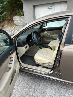 Toyota Avensis, снимка 11