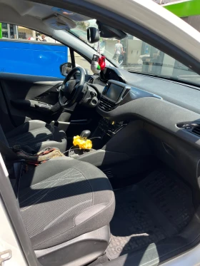Peugeot 208 | Mobile.bg    8