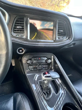 Dodge Challenger Dodge Challenger SXT+ 3.6 V6 / 305 к.с. / ZF 8-сте, снимка 11