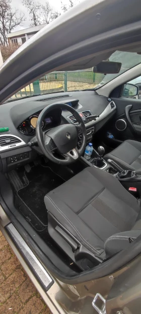 Renault Megane - 3900 € / 7627.74 лв. - 22188554 2