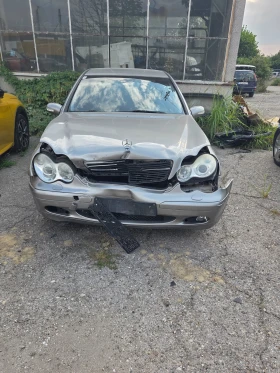 Mercedes-Benz C 200 - 1000 € - 64105466 3