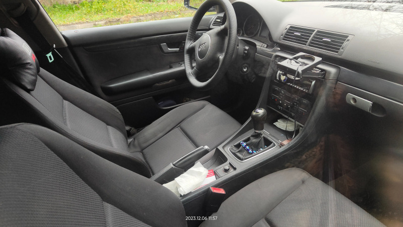 Audi A4 1.6 с газ, снимка 2 - Автомобили и джипове - 45582306