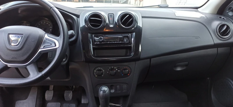 Dacia Sandero, снимка 6 - Автомобили и джипове - 47405775