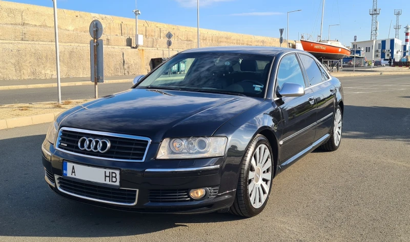 Audi A8 4.2, снимка 1 - Автомобили и джипове - 47359431