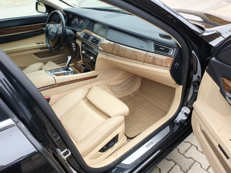 BMW 730 D Long , снимка 10 - Автомобили и джипове - 49111386