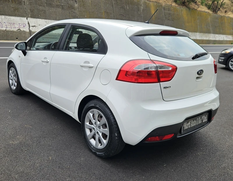 Kia Rio 1.2 i Перфектна !!!, снимка 10 - Автомобили и джипове - 49166884