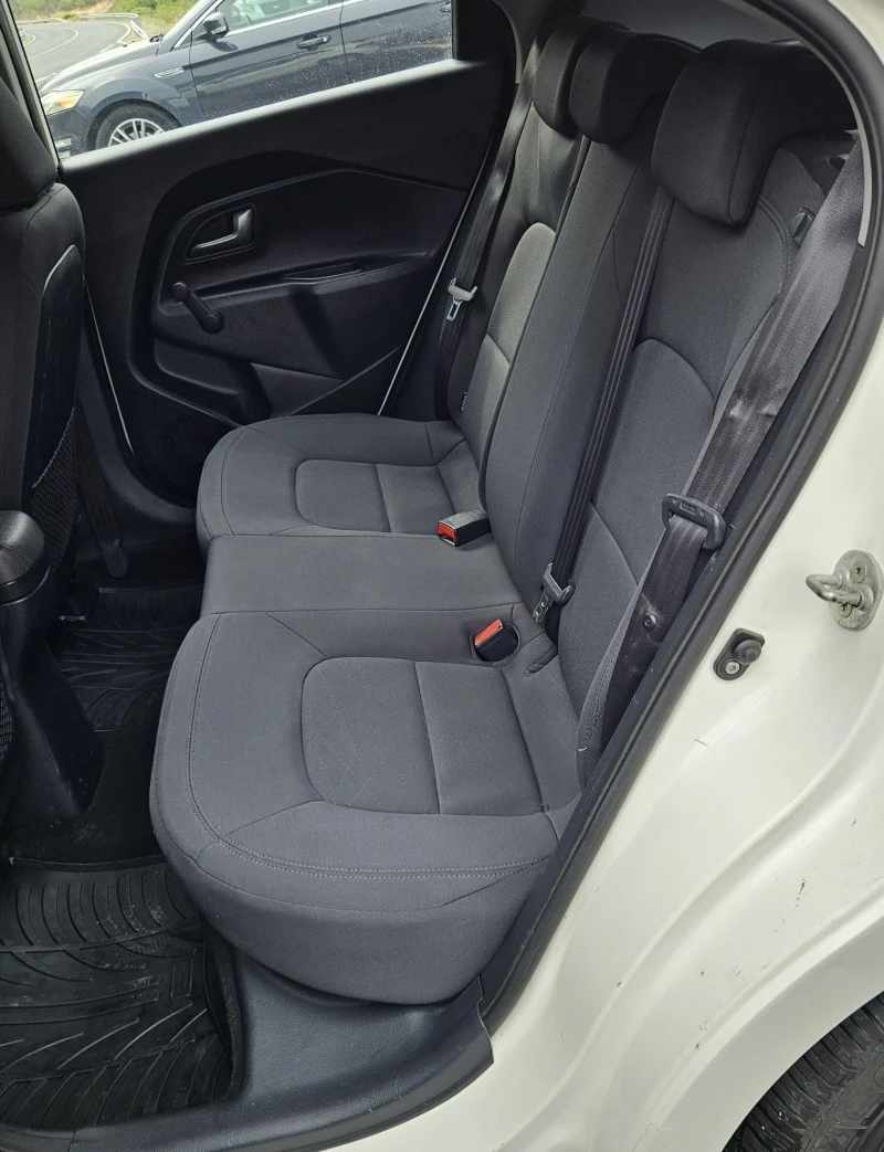 Kia Rio 1.2 i Перфектна !!!, снимка 16 - Автомобили и джипове - 49166884