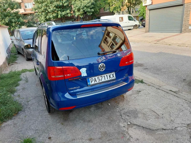 VW Touran, снимка 5 - Автомобили и джипове - 52646416
