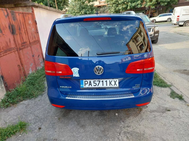 VW Touran, снимка 4 - Автомобили и джипове - 52646416