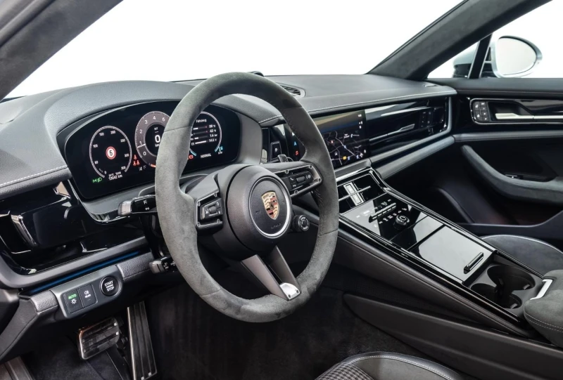 Porsche Panamera GTS SPORT DESIGN BOSE MATRIX 360, снимка 9 - Автомобили и джипове - 51793895