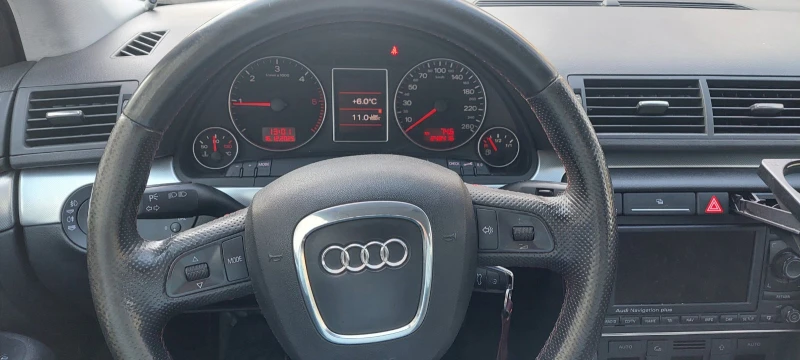 Audi A4, снимка 6 - Автомобили и джипове - 52814250