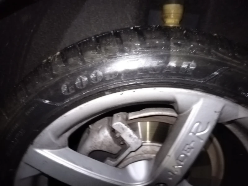 Audi A4, снимка 9 - Автомобили и джипове - 52832857