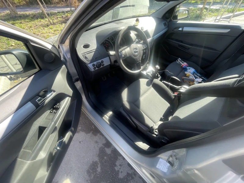 Opel Astra 1.9, снимка 14 - Автомобили и джипове - 53108074