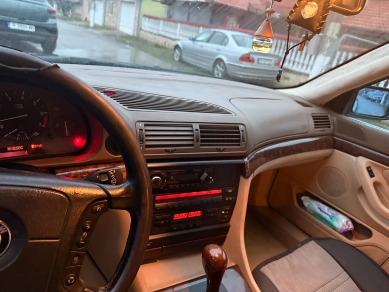 BMW 728, снимка 6 - Автомобили и джипове - 53413183