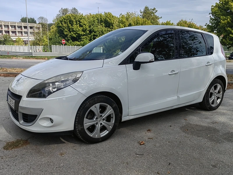 Renault Scenic III 1.5dci Xmod ЗДРАВА* МНОГО ЕКСТРИ* БЕЗ ЗАБЕЛЕЖК - изображение 3