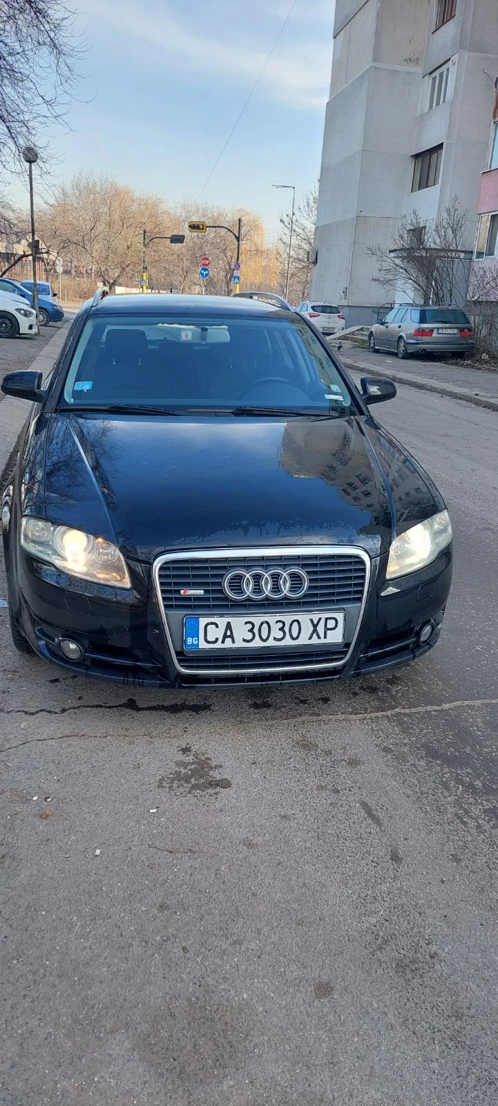 Audi A4, снимка 3 - Автомобили и джипове - 52814250