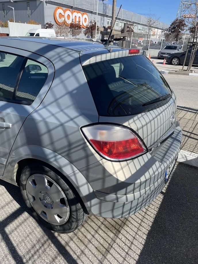 Opel Astra 1.9, снимка 10 - Автомобили и джипове - 53108074