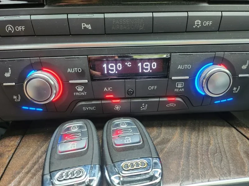 Audi A6 35 Tdi Quattro Premium, снимка 15 - Автомобили и джипове - 55748770