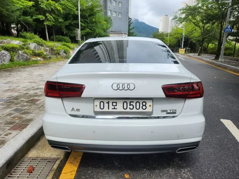 Audi A6 35 Tdi Quattro Premium, снимка 4 - Автомобили и джипове - 55748770