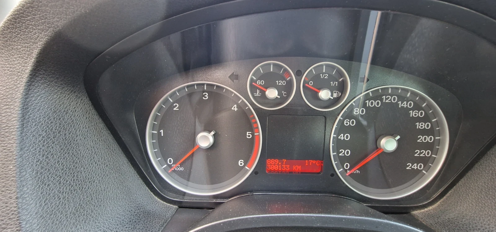 Ford Focus Mk2 1.8 tdci 115hp - изображение 3