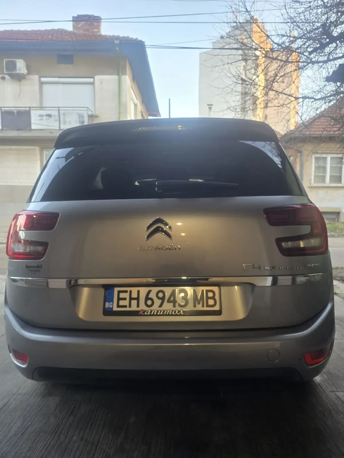Citroen Grand C4 Picasso 1.5 Blue HDI - изображение 5
