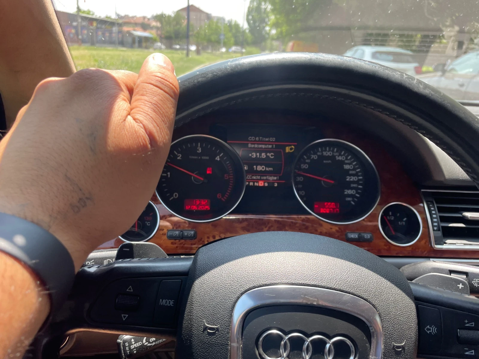 Audi A8  - изображение 9
