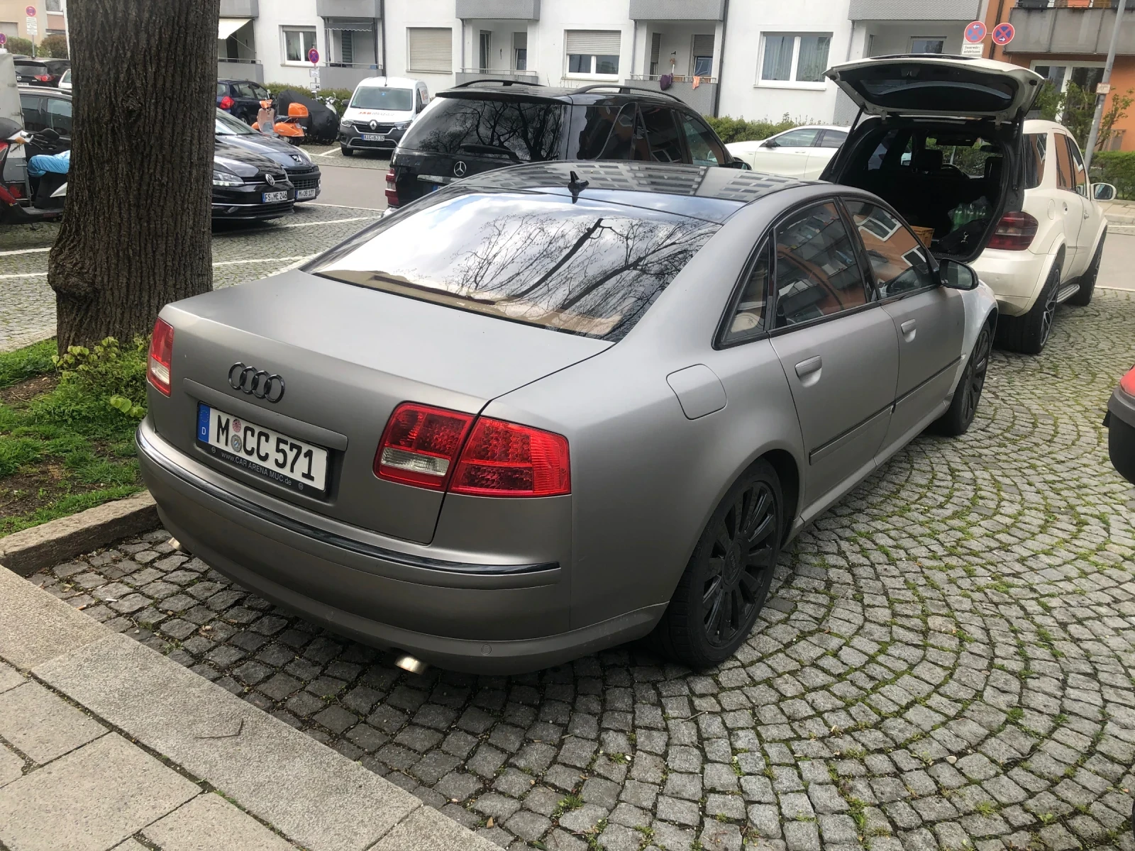 Audi A8  - изображение 3