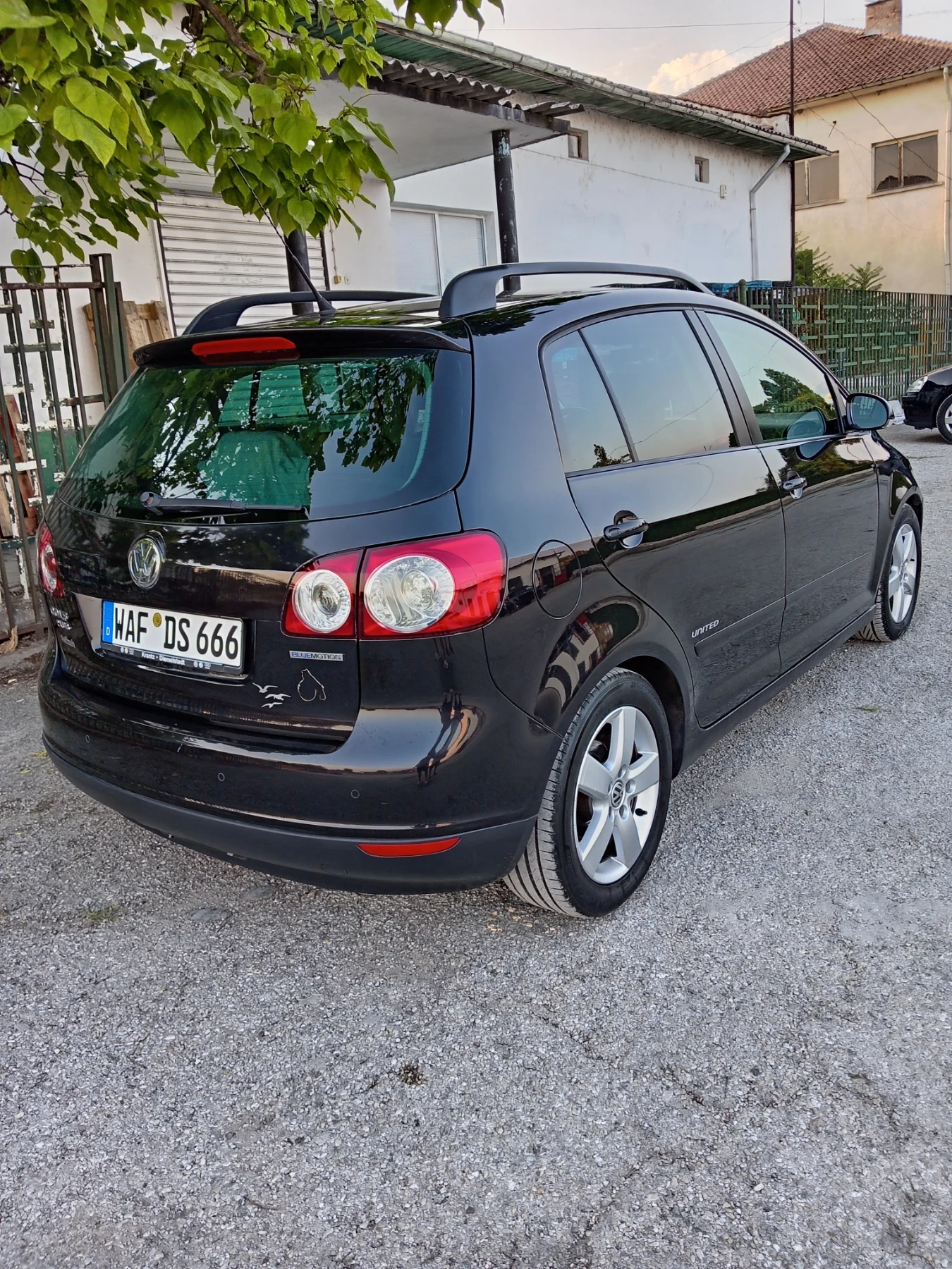 VW Golf Plus 1.9 дизел 105 Bluemotion - изображение 4