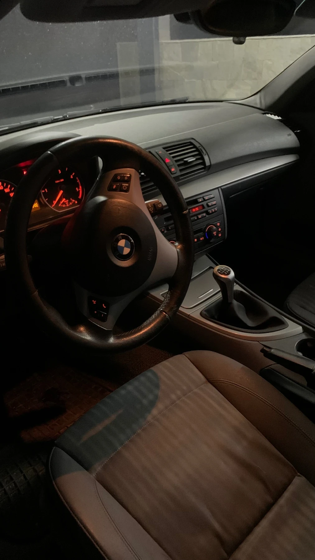 BMW 120 E87 | Mobile.bg   13