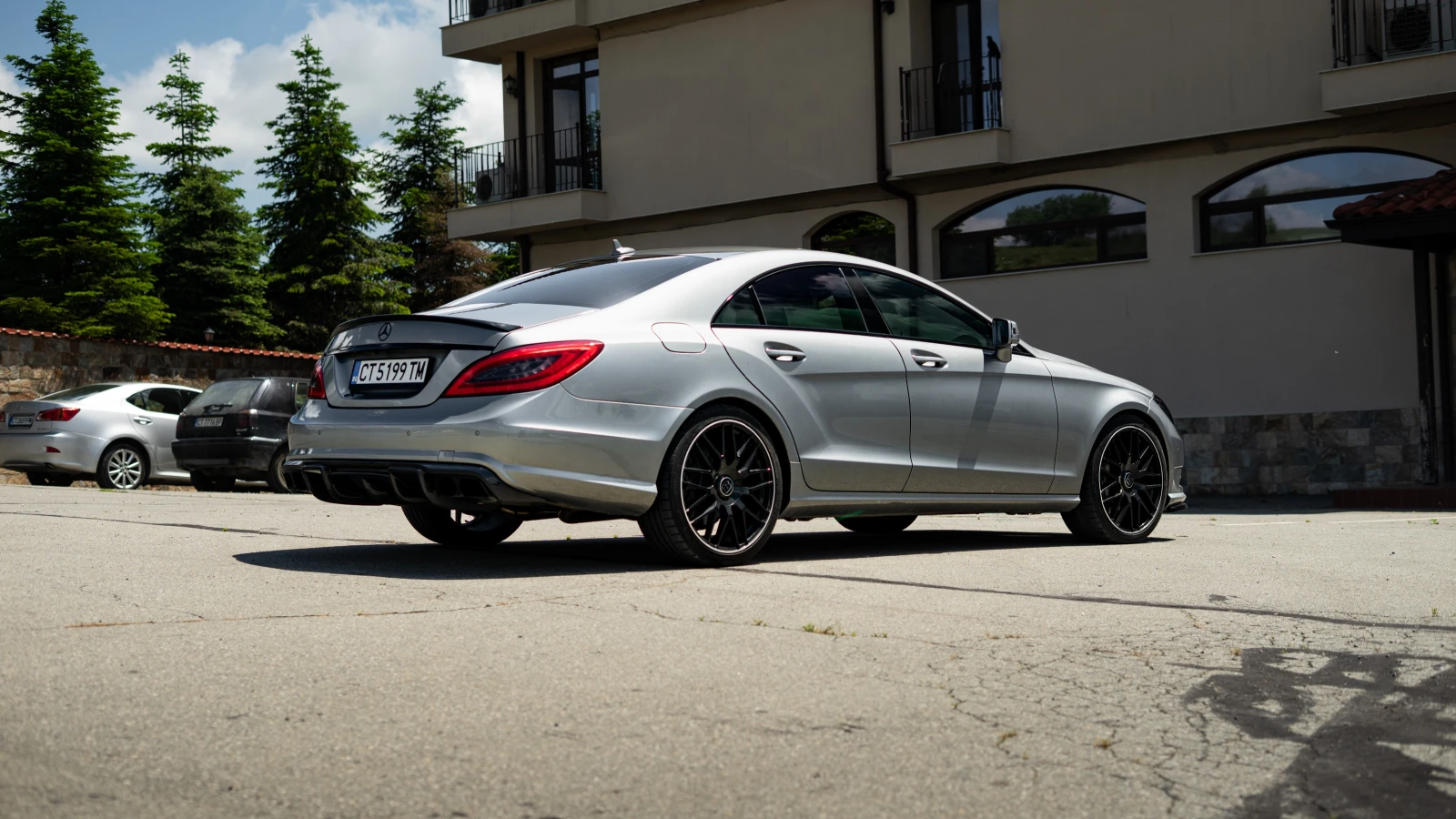 Mercedes-Benz CLS 550  - изображение 8