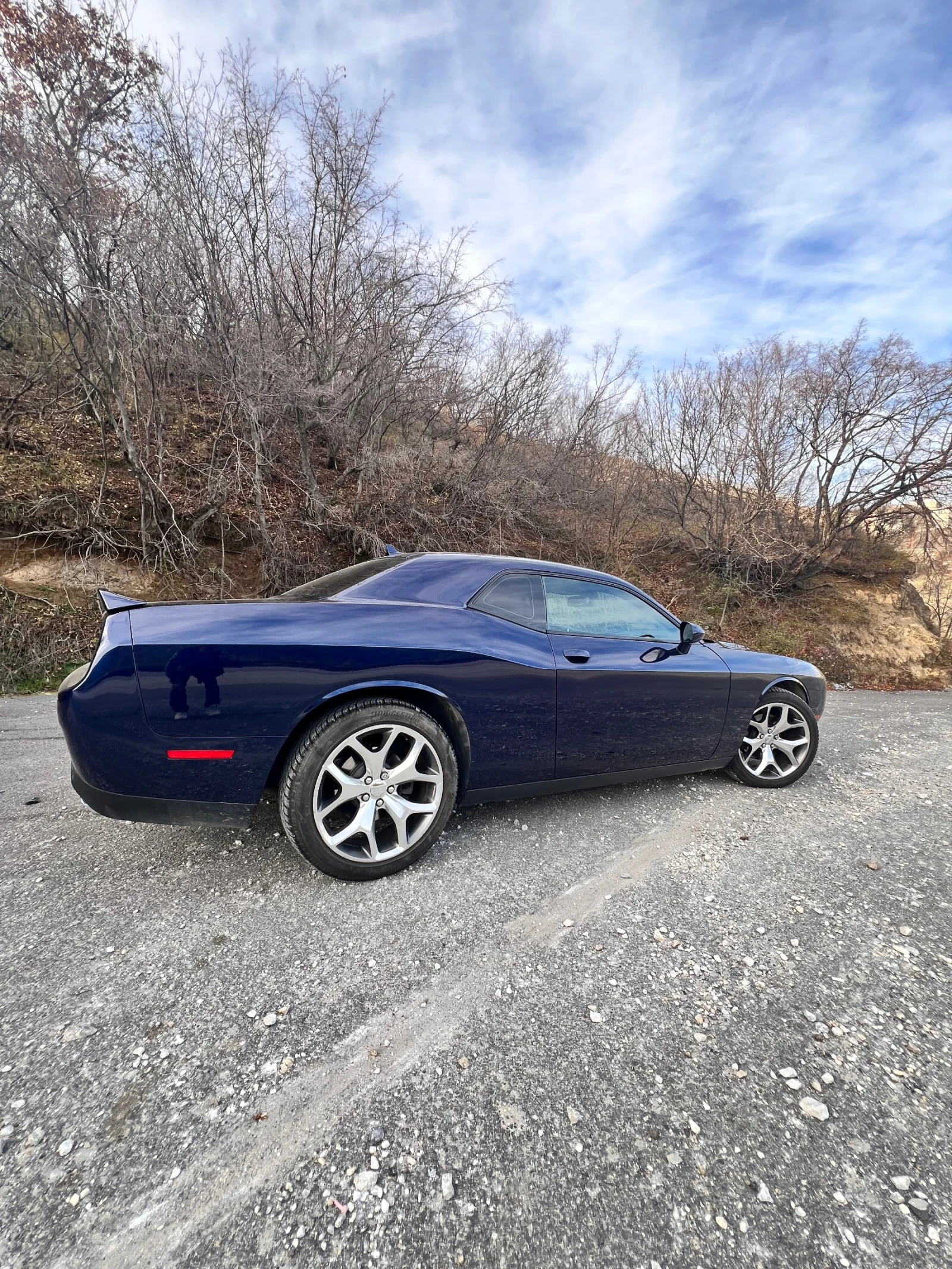Dodge Challenger Dodge Challenger SXT+ 3.6 V6 / 305 к.с. / ZF 8-сте - изображение 7