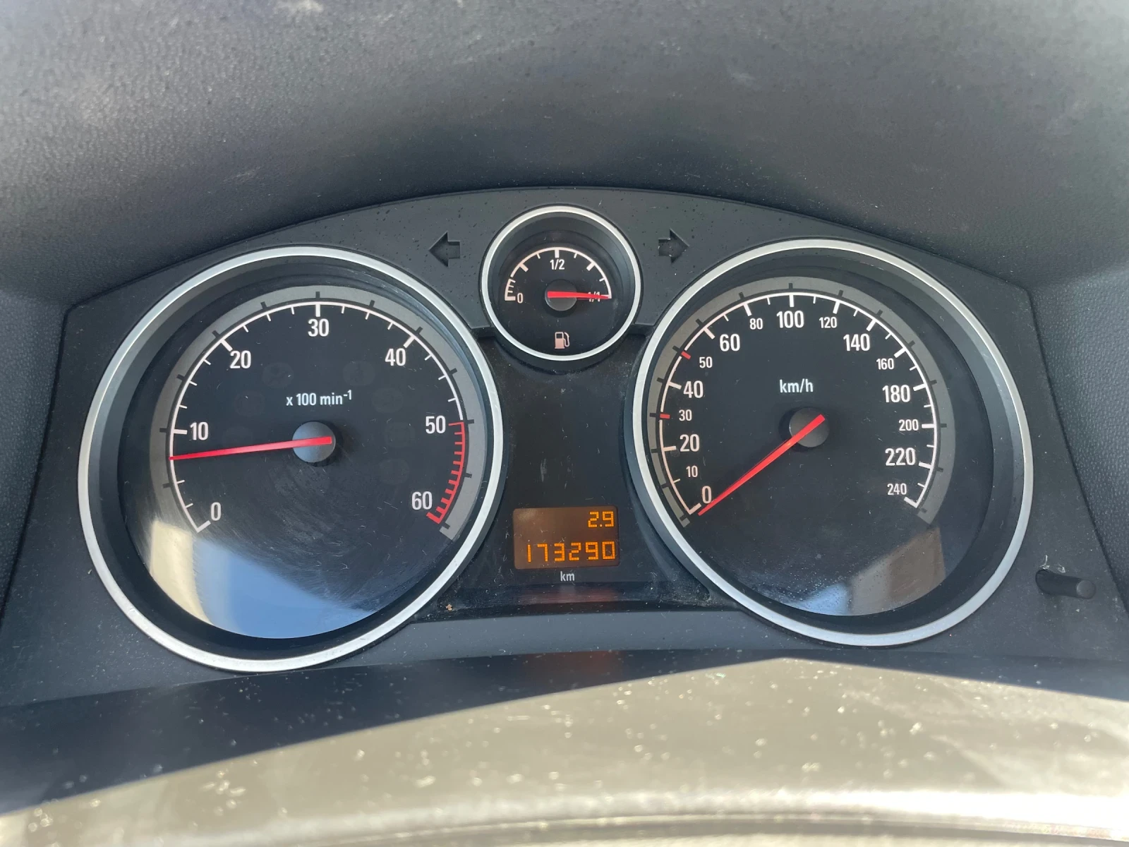 Opel Astra 1.9 - изображение 9