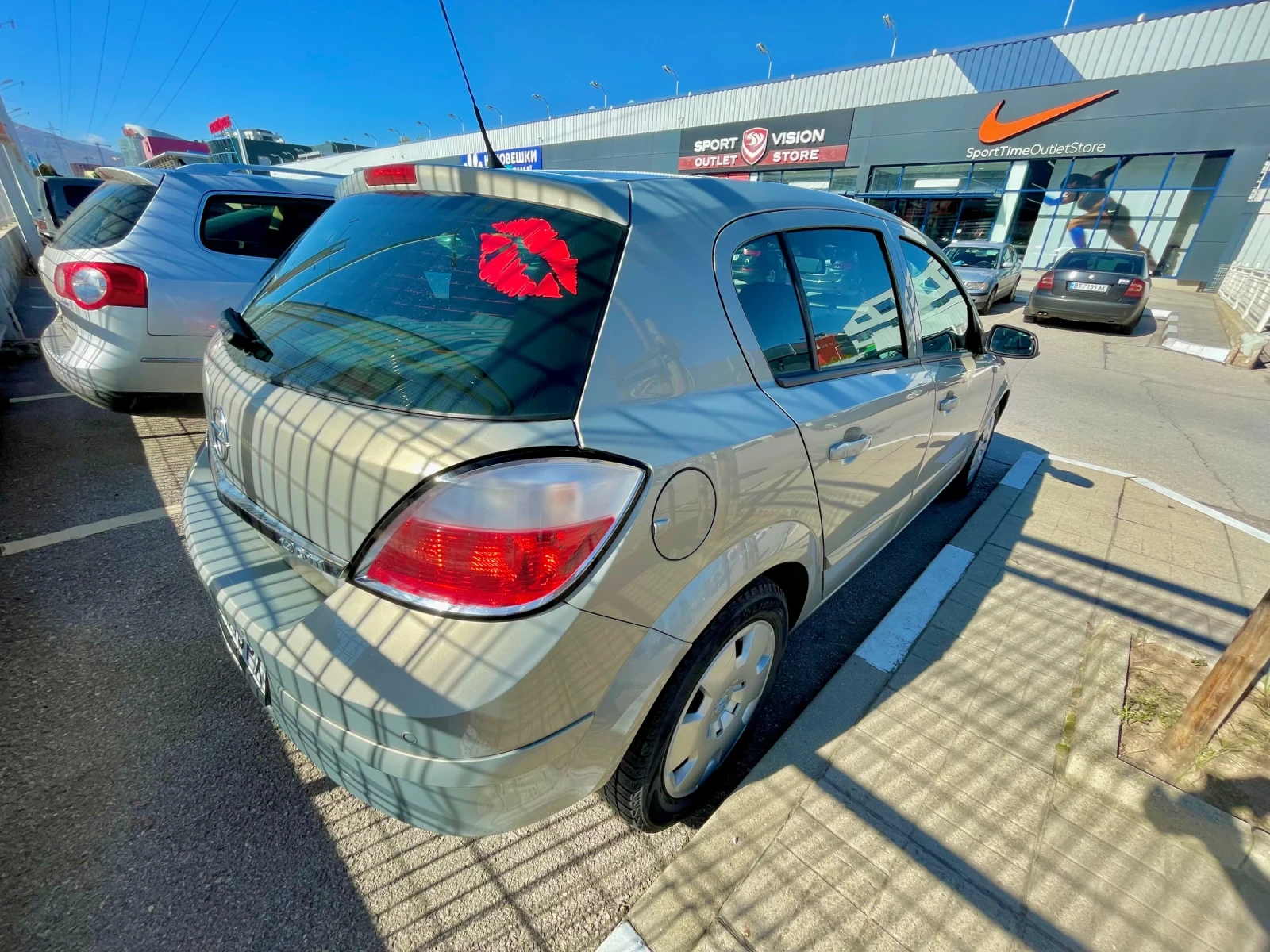 Opel Astra 1.9 - изображение 4