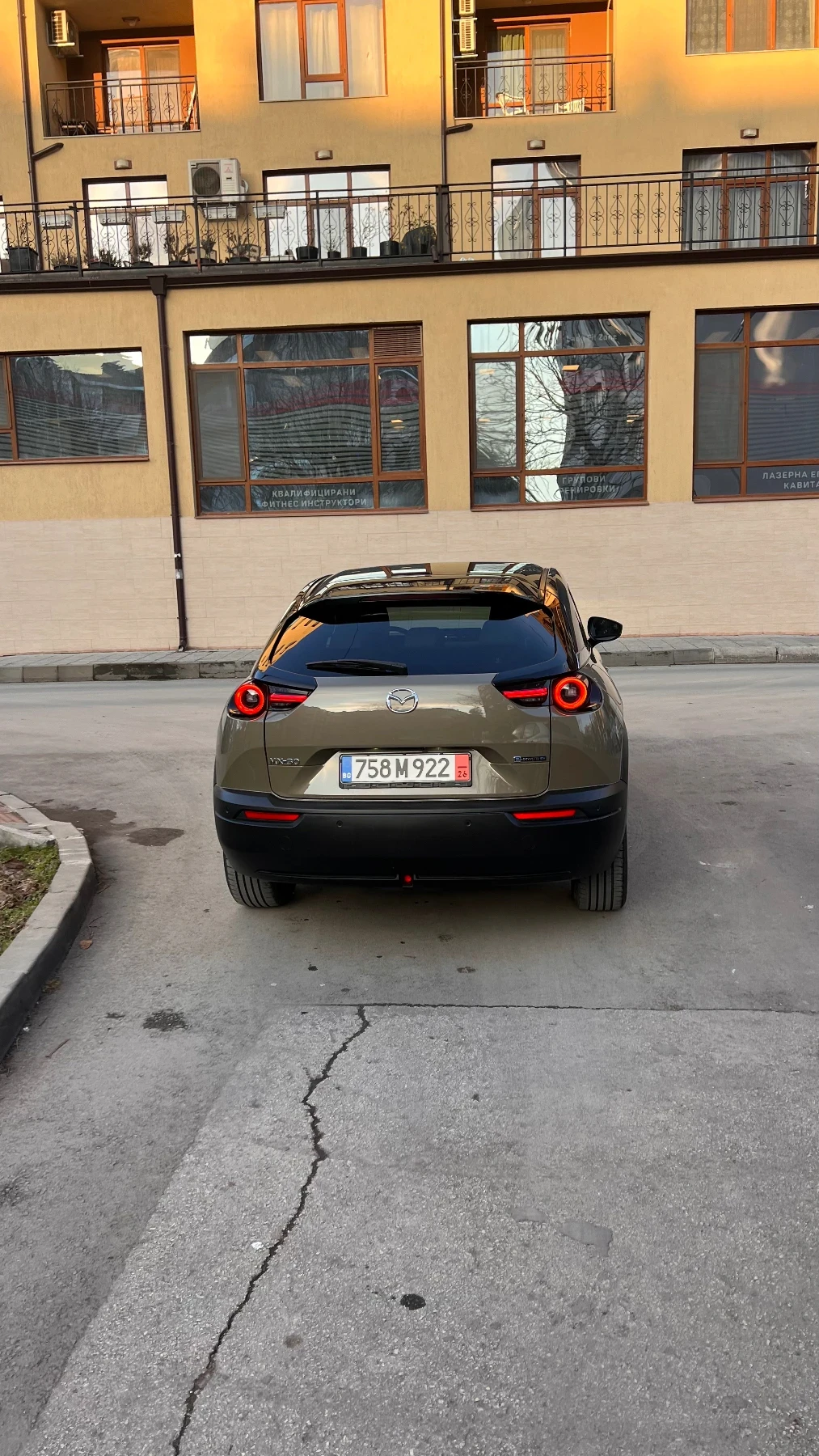 Mazda MX-30  - изображение 5