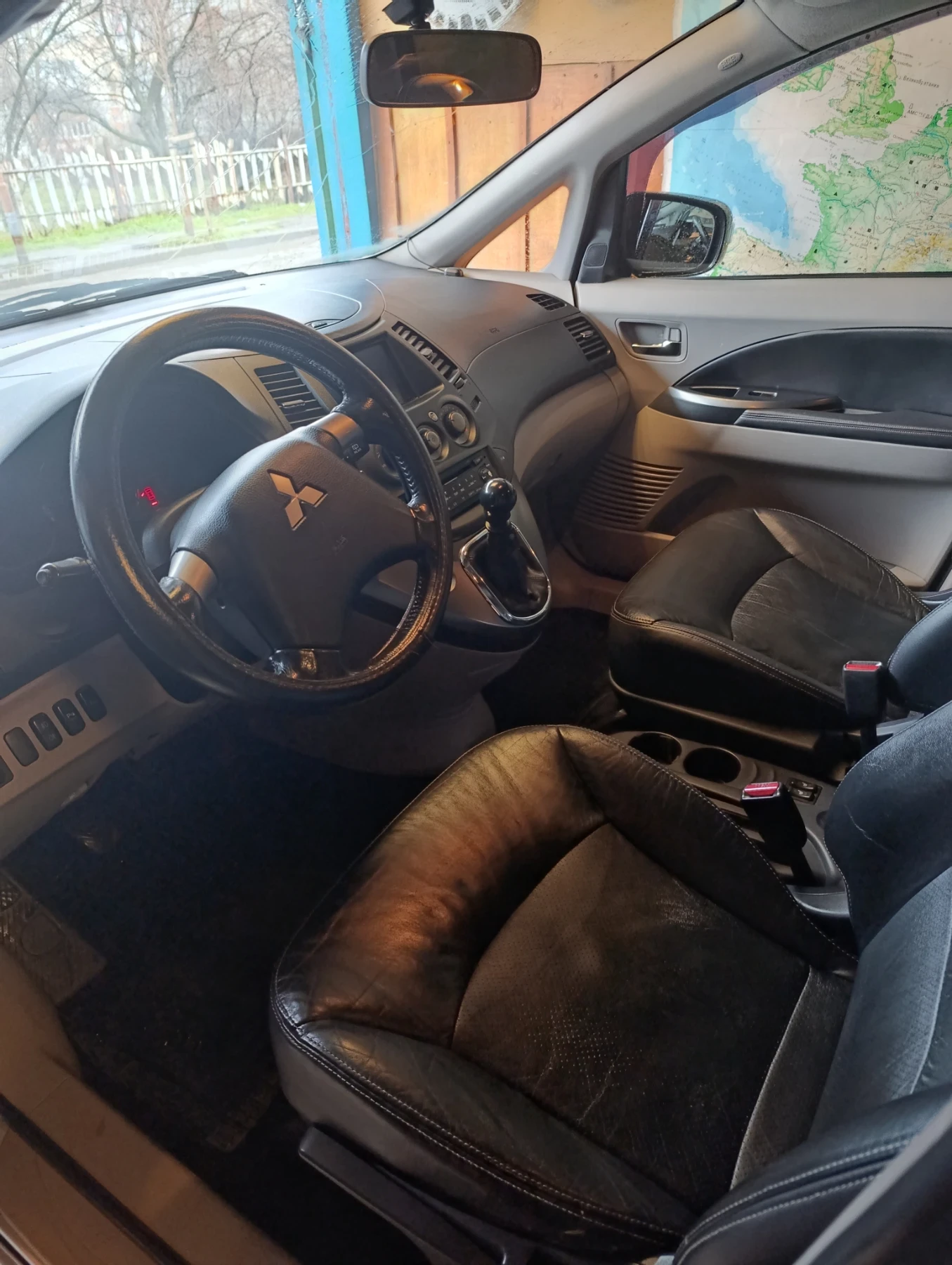 Mitsubishi Grandis  - изображение 10