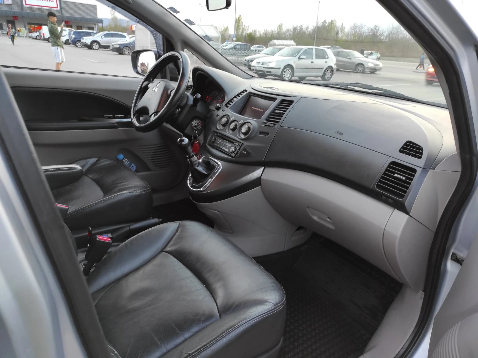 Mitsubishi Grandis  - изображение 3