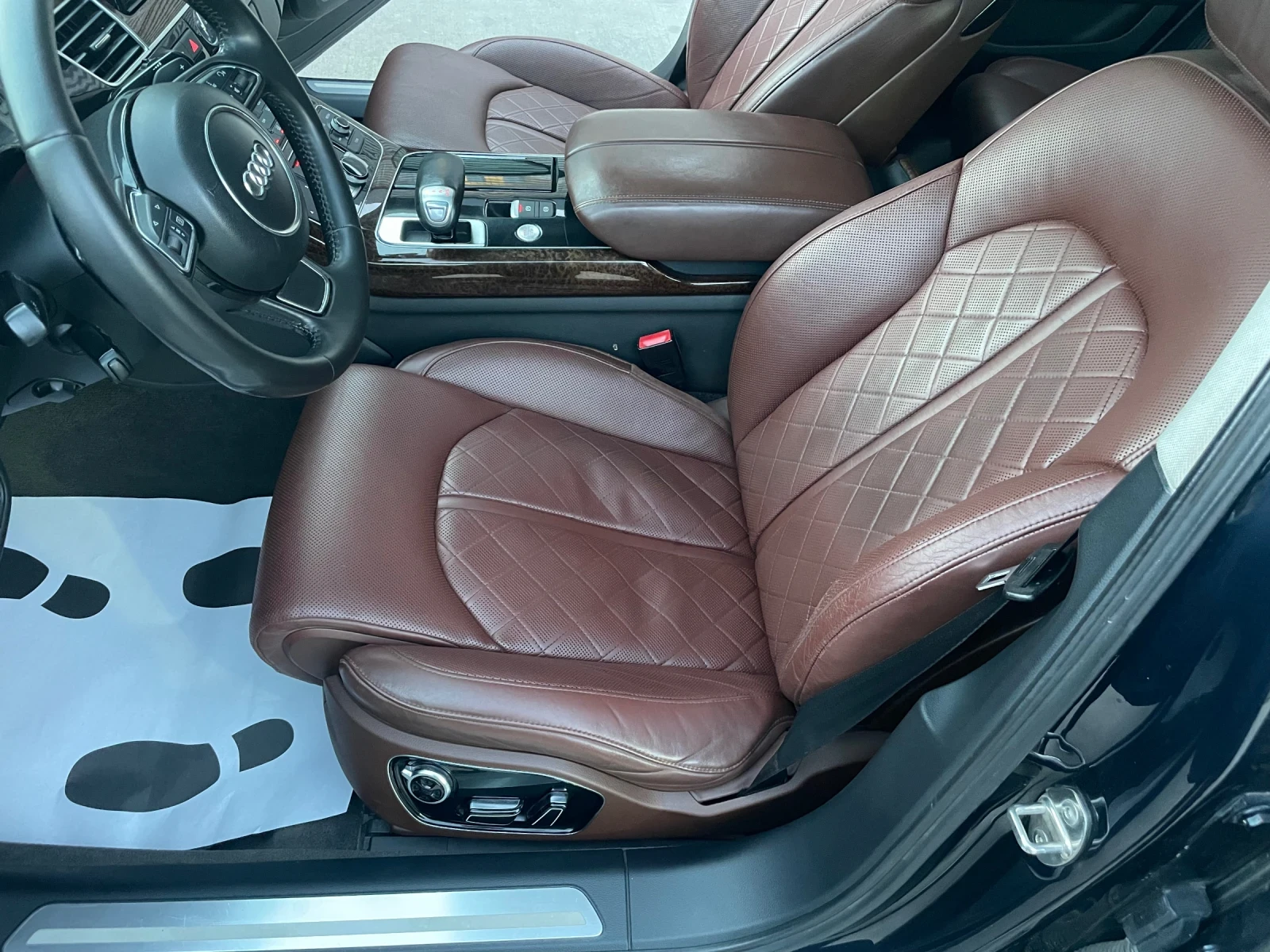 Audi A8 3.0TDI 4X4 LANE ASSIST NAVI LED BI-XENON EURO5, снимка 7 - Автомобили и джипове - 53373017