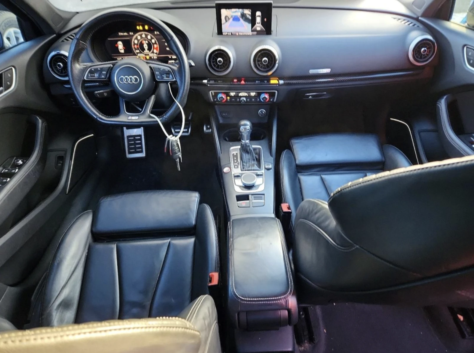 Audi S3 PREMIUM PLUS SHADOW LINE  - изображение 8