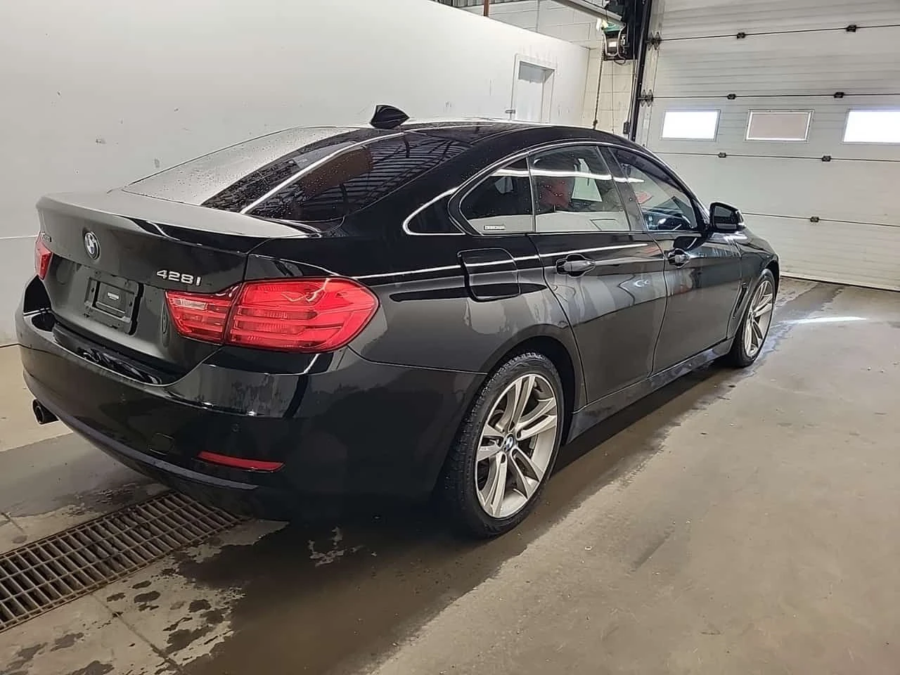 BMW 428 428i xDrive * CARFAX * ПОДГРЕВИ * ПАНО *  - изображение 4
