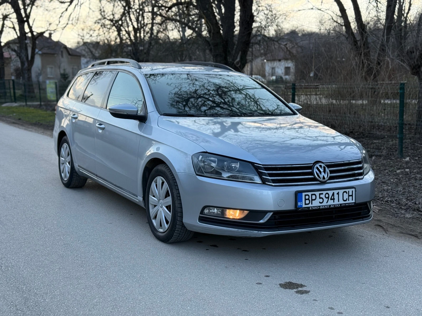 VW Passat 1.6tdi* 6ск* ТЕМПОМАТ, снимка 2 - Автомобили и джипове - 53726117
