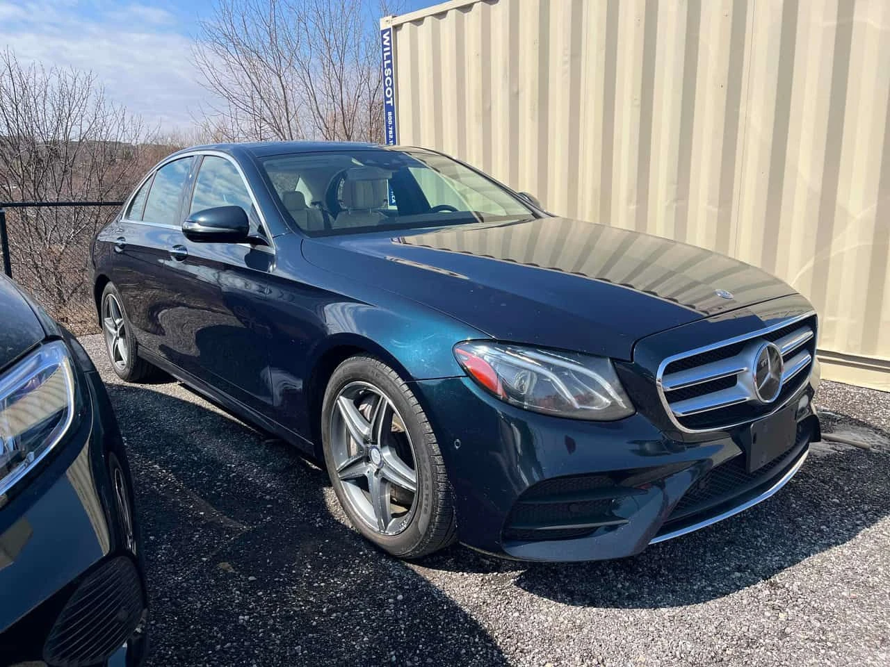 Mercedes-Benz E 300 * CARFAX * ЦЕНА ДО БГ, снимка 4 - Автомобили и джипове - 53912625