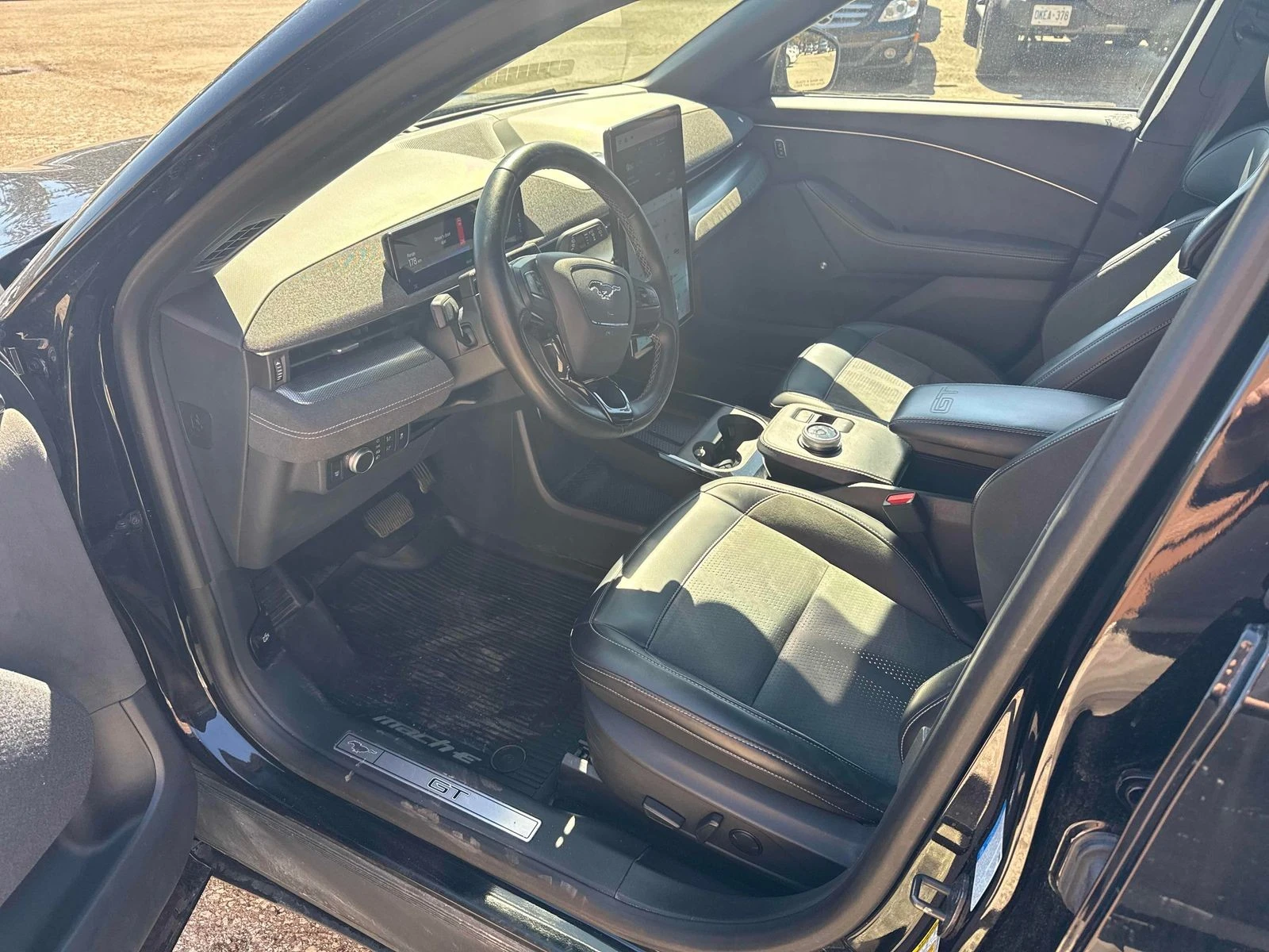 Ford Mustang Mach-E GT Performance Editio С РЕГИСТРАЦИЯ & АВТО КРЕДИТ , снимка 6 - Автомобили и джипове - 54043947