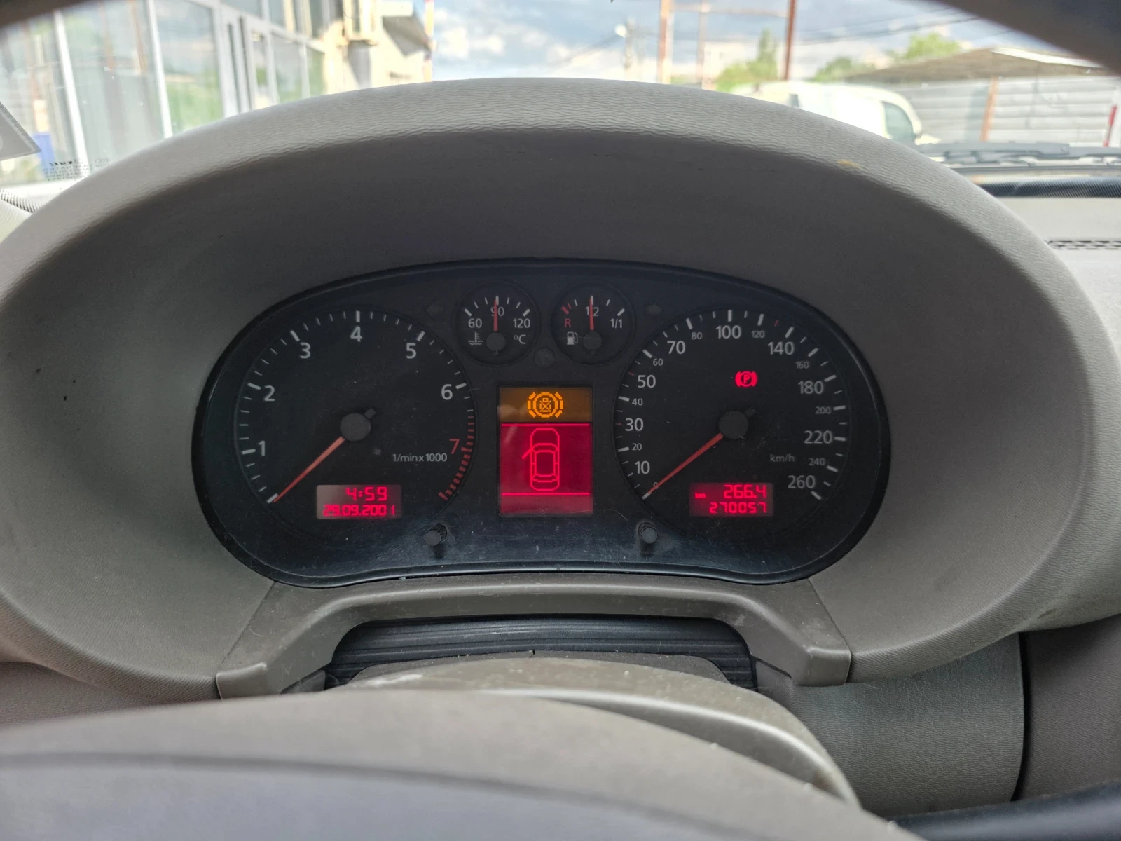 Audi A3 1.8 Т, снимка 7 - Автомобили и джипове - 54765773