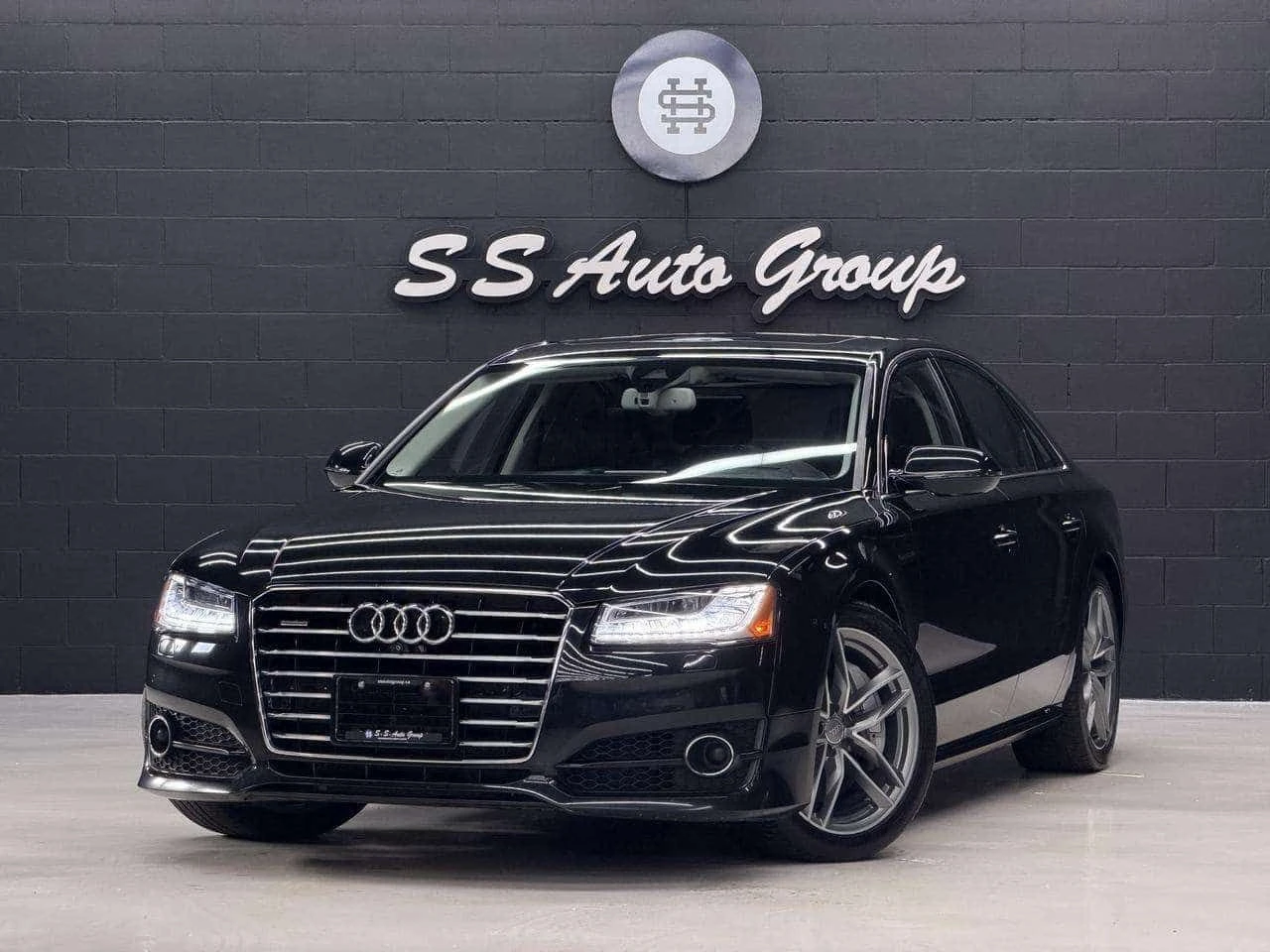 Audi A8 * 4.0T| NAV| 360CAM| ACC| BSM| FCW| HUD| BOSE| MAS