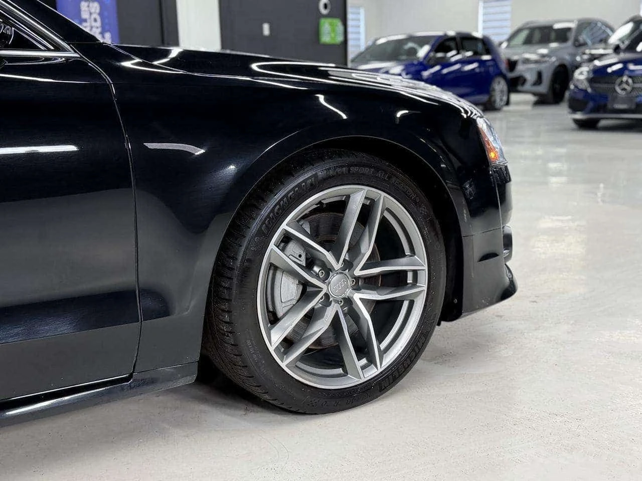 Audi A8 * 4.0T| NAV| 360CAM| ACC| BSM| FCW| HUD| BOSE| MAS | Mobile.bg � ����������� 4