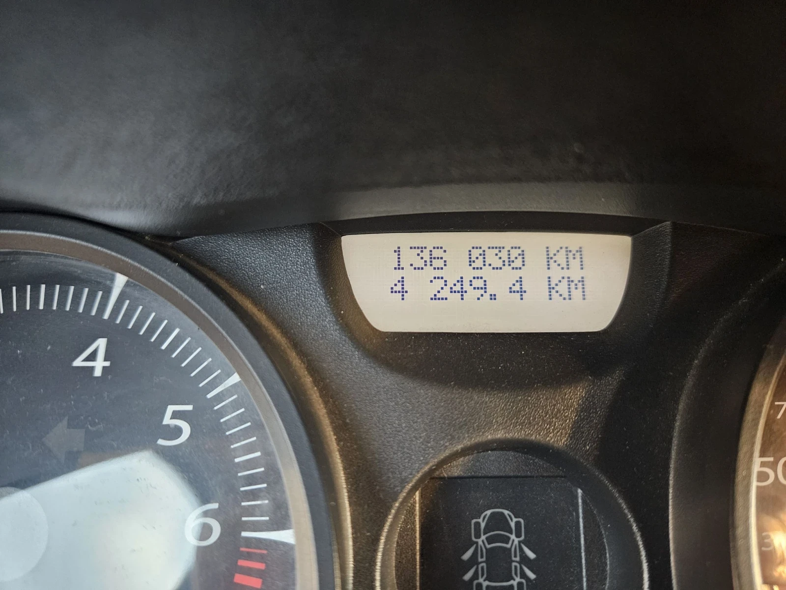Renault Megane, снимка 16 - Автомобили и джипове - 55566319