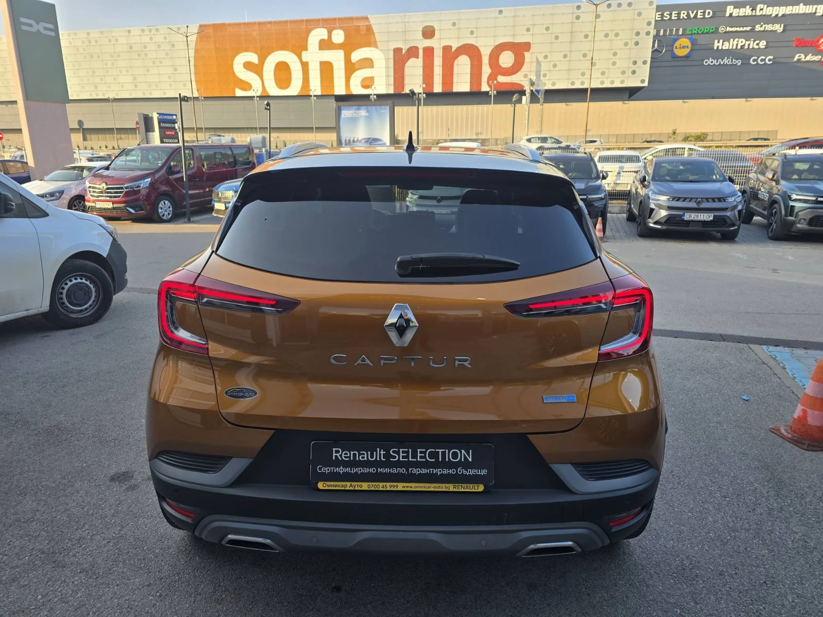 Renault Captur E-TECH HYBRID 145, снимка 6 - Автомобили и джипове - 55833670