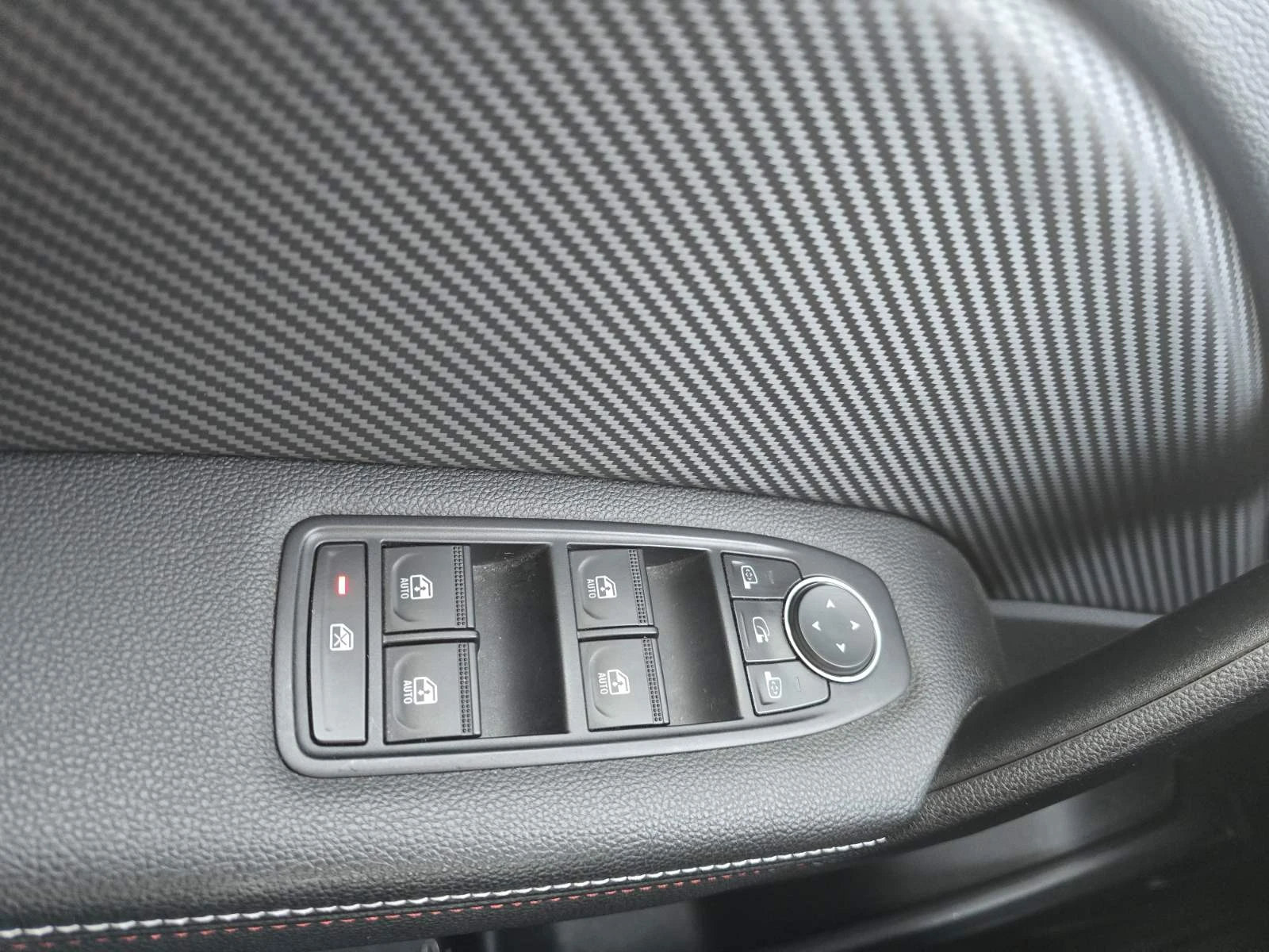 Renault Captur E-TECH HYBRID 145, снимка 12 - Автомобили и джипове - 55833670